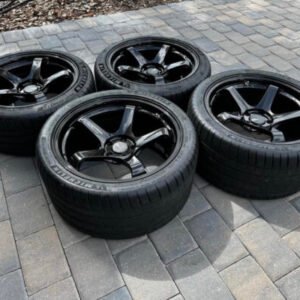 Advan Wheels GT & Tires
