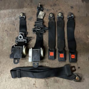 Nissan Skyline Sedan Seat Belts (4 Door)