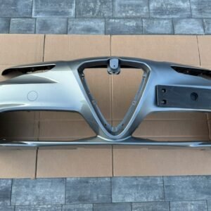 Alfa Romeo giulia front bumper